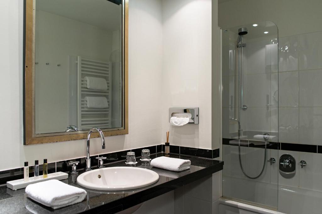 Zeller-Hotel+Restaurant Kahl am Main 객실 사진