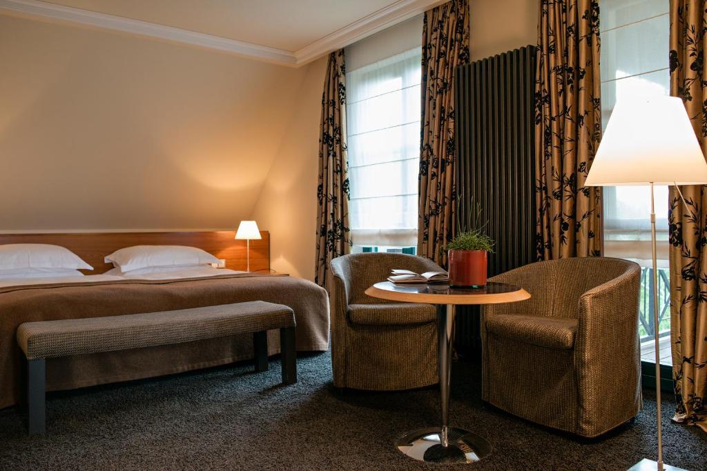 Zeller-Hotel+Restaurant Kahl am Main 객실 사진