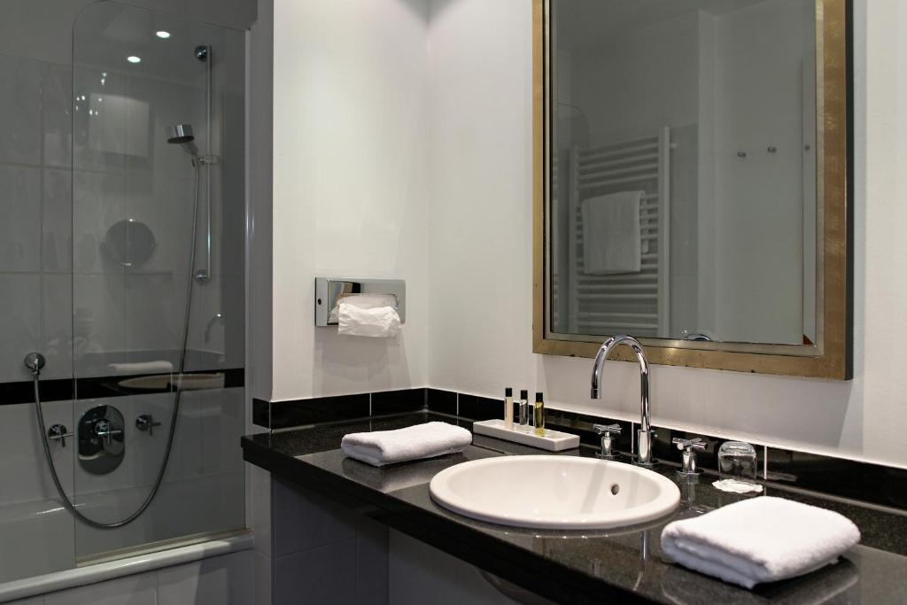 Zeller-Hotel+Restaurant Kahl am Main 객실 사진